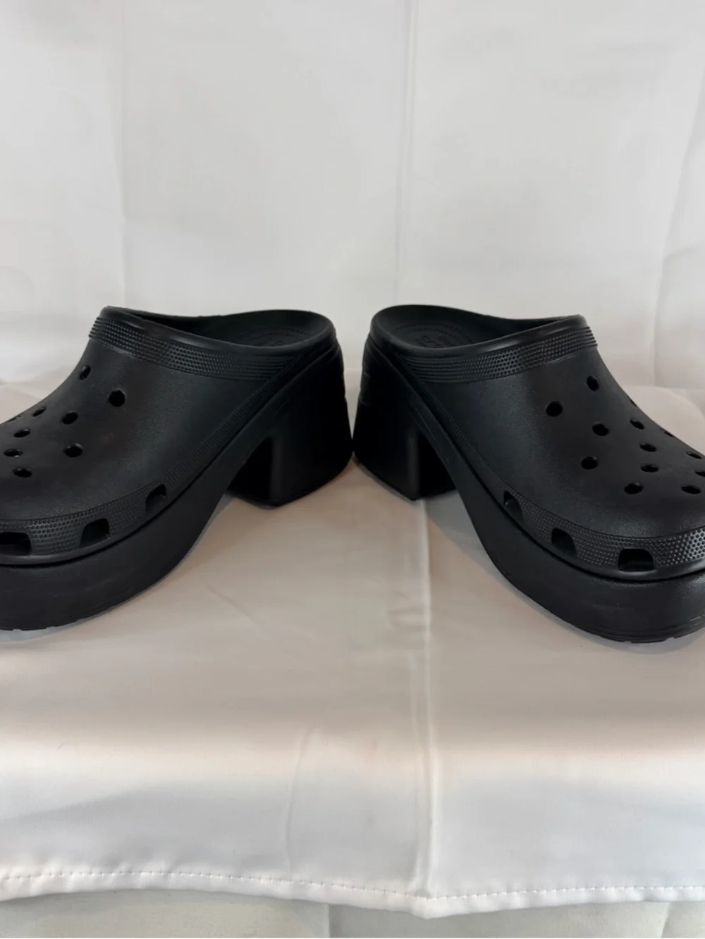 CROCS Women’s Size 12 Shoes Mule Platform Style Slip-On NEW Black Chunky